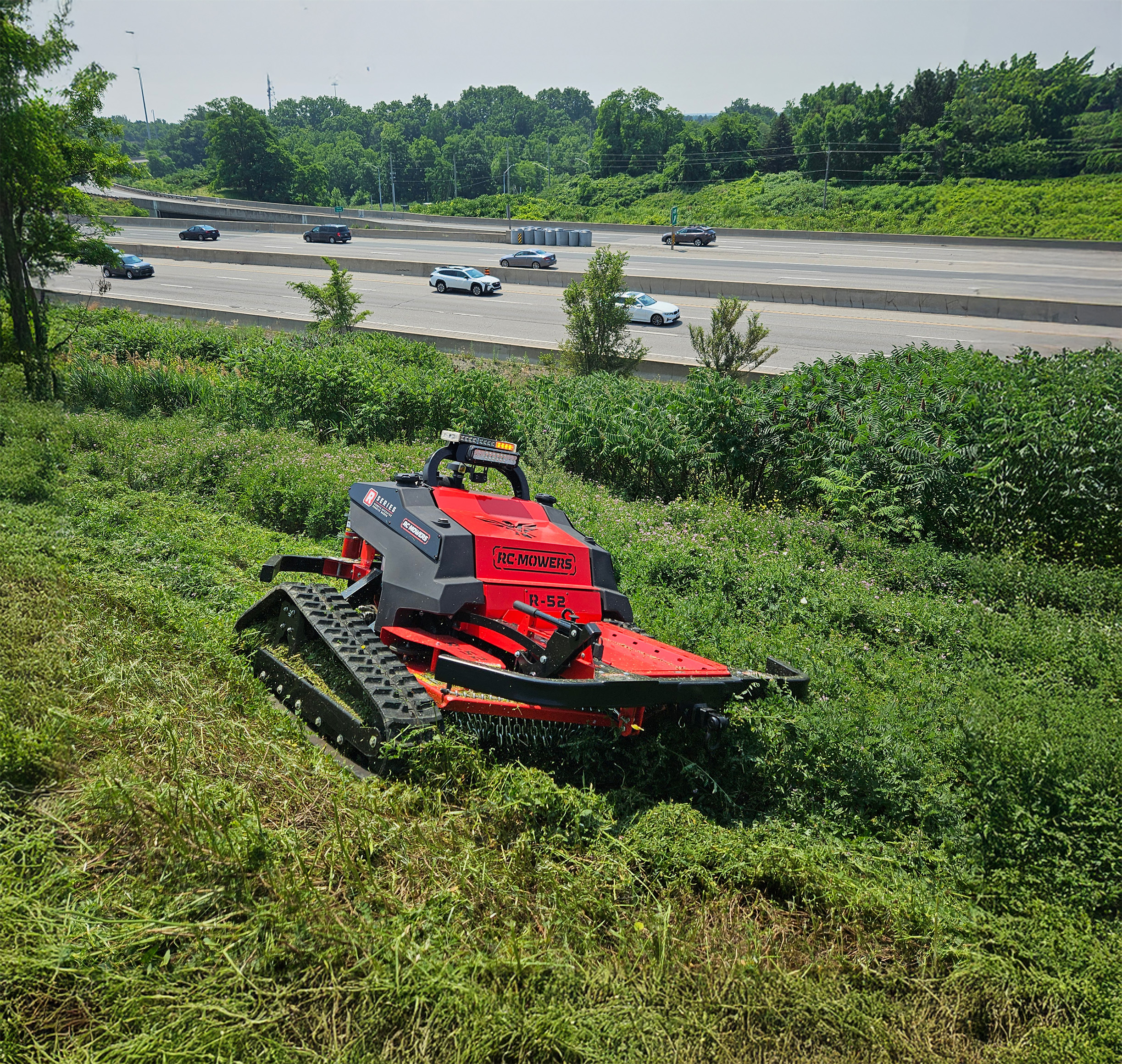 SlopeMowers_Image-2_DemandsOfTerrain
