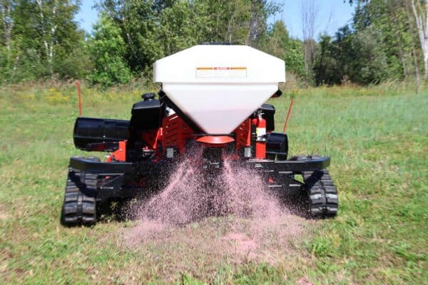 Salt Spreader on REAPER spreading salt